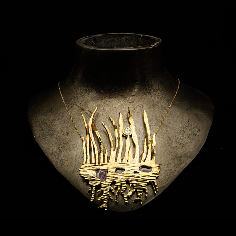 Ametist Grass Pendant Brosch Ekaterina Sisfontes